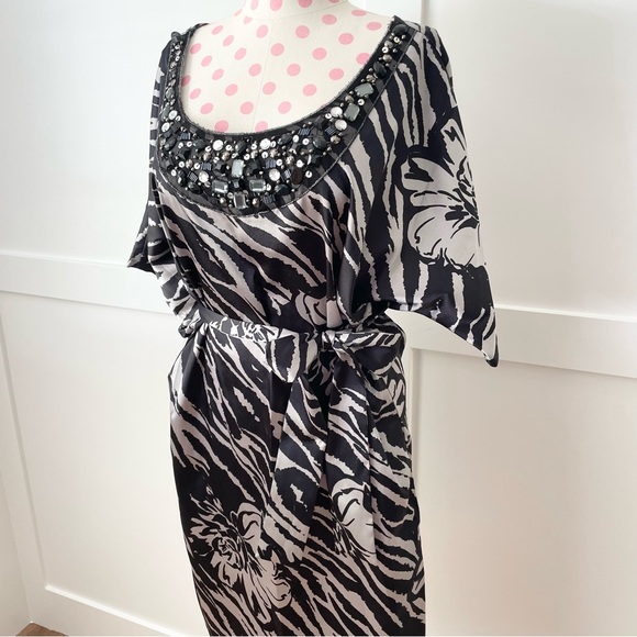 Suzi Chen For Maggy Boutique Floral Zebra Beaded Belted Dress Black Women’s 4 - Picture 6 of 10